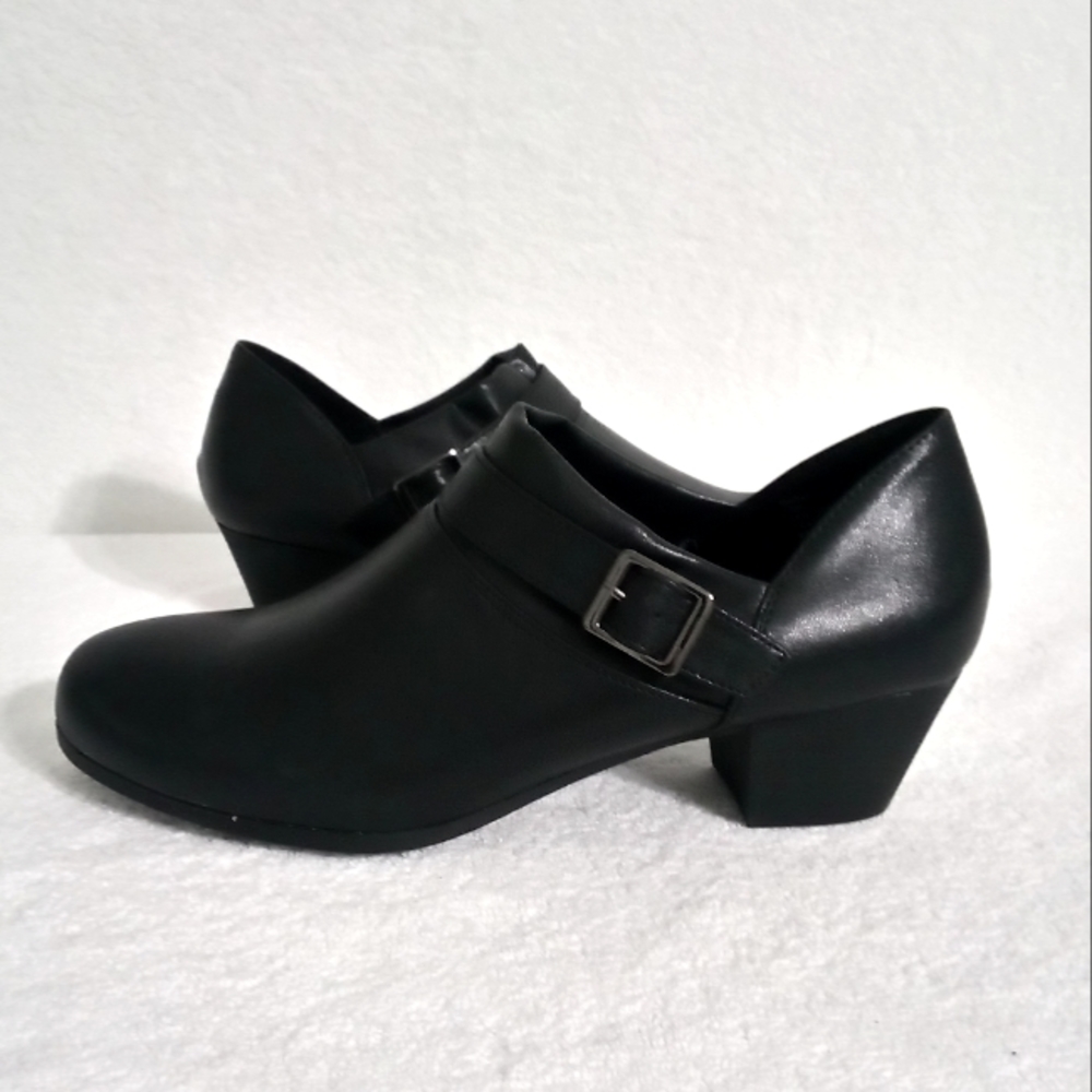 BLACK RIVET WOMEN'S ANKLE BOOTS MARLA| SIZE 10 M| BLACK COLOR